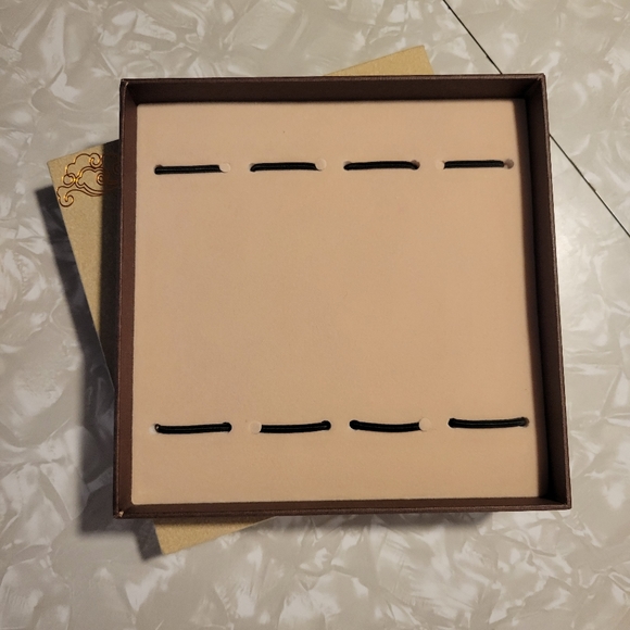 Chinese Comb Set of 4 - Picture 5 of 11